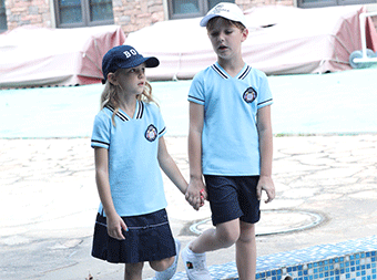 英倫棒球服運動小學(xué)校服廠家套裝