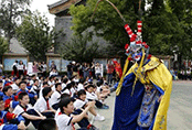 中國傳統文化走進北京校園，校服定做企業助力文化傳承