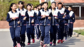 中國文化校服定制應(yīng)該是什么樣的？