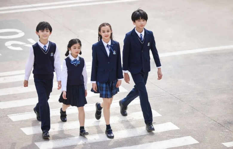 東莞校服定制廠家,校服設計