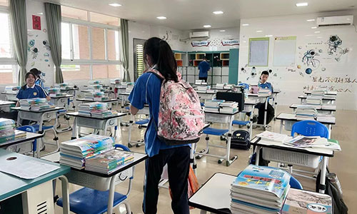 校服定做廠家，校服定制
