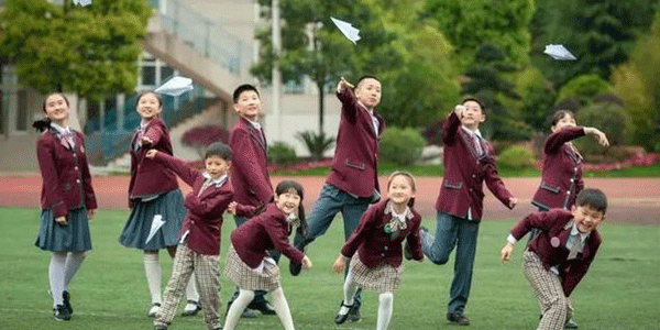定制冬季校服，定制小學(xué)生冬季校服