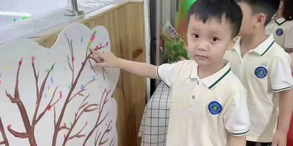 校服生產企業，幼兒園園服定制