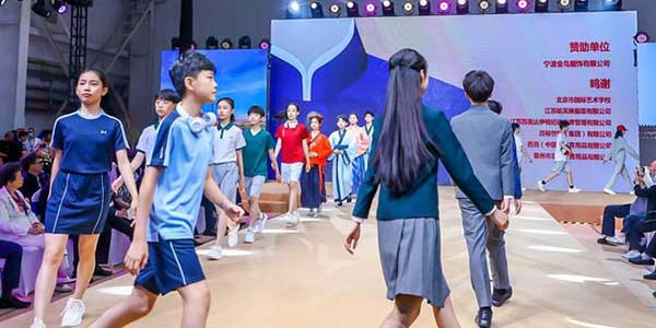 校服定制企業，定做校服