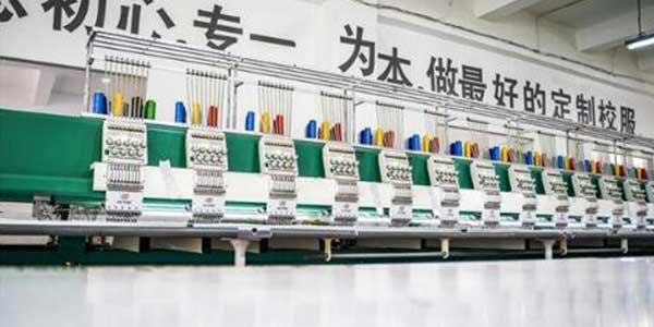 中小學校服定制，校服生產廠家